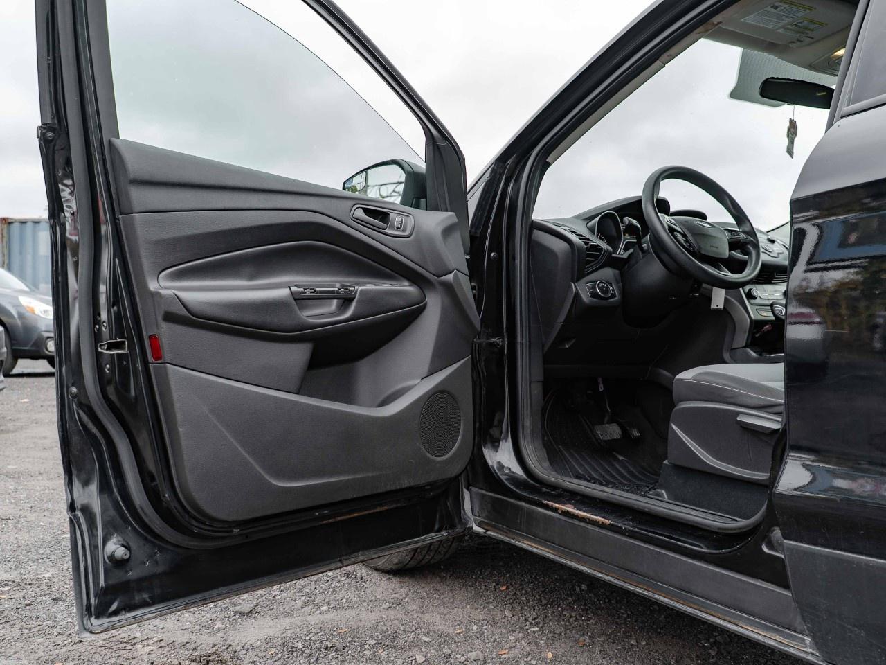 2017 Ford Escape FWD 4DR S Photo