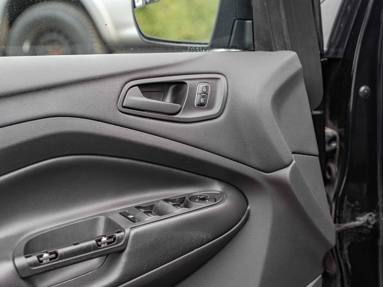 2017 Ford Escape FWD 4DR S Photo