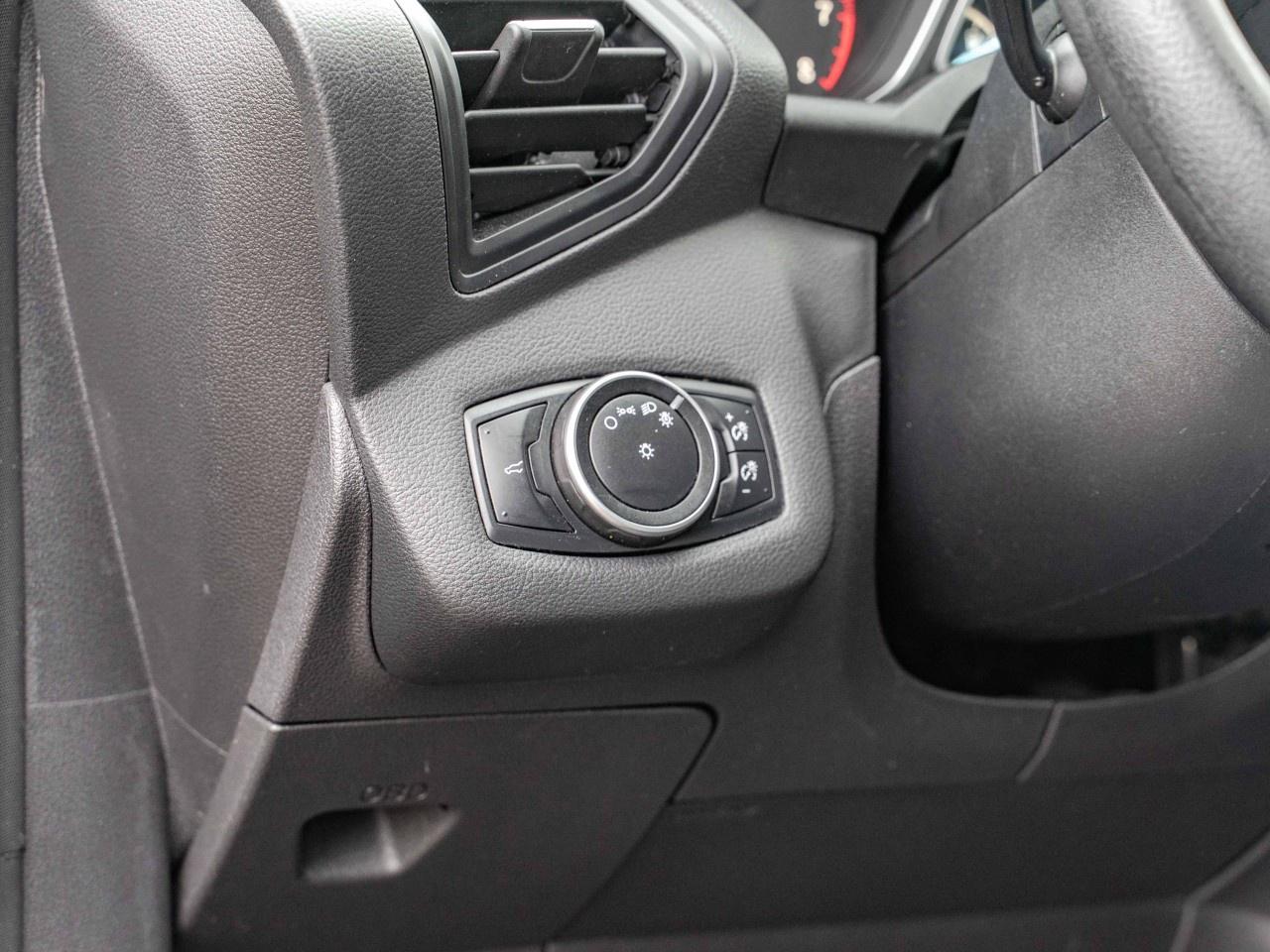 2017 Ford Escape FWD 4DR S Photo