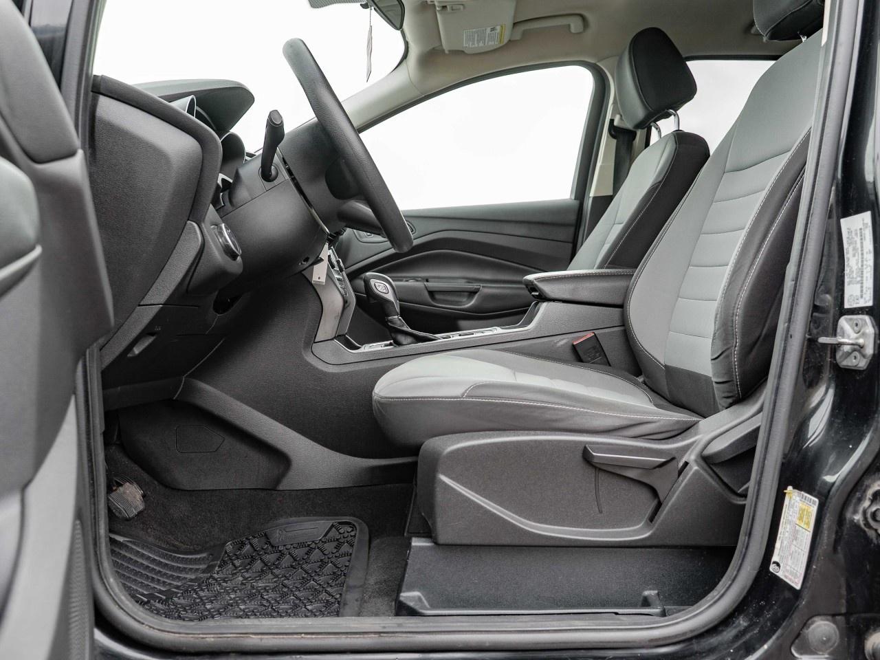 2017 Ford Escape FWD 4DR S Photo