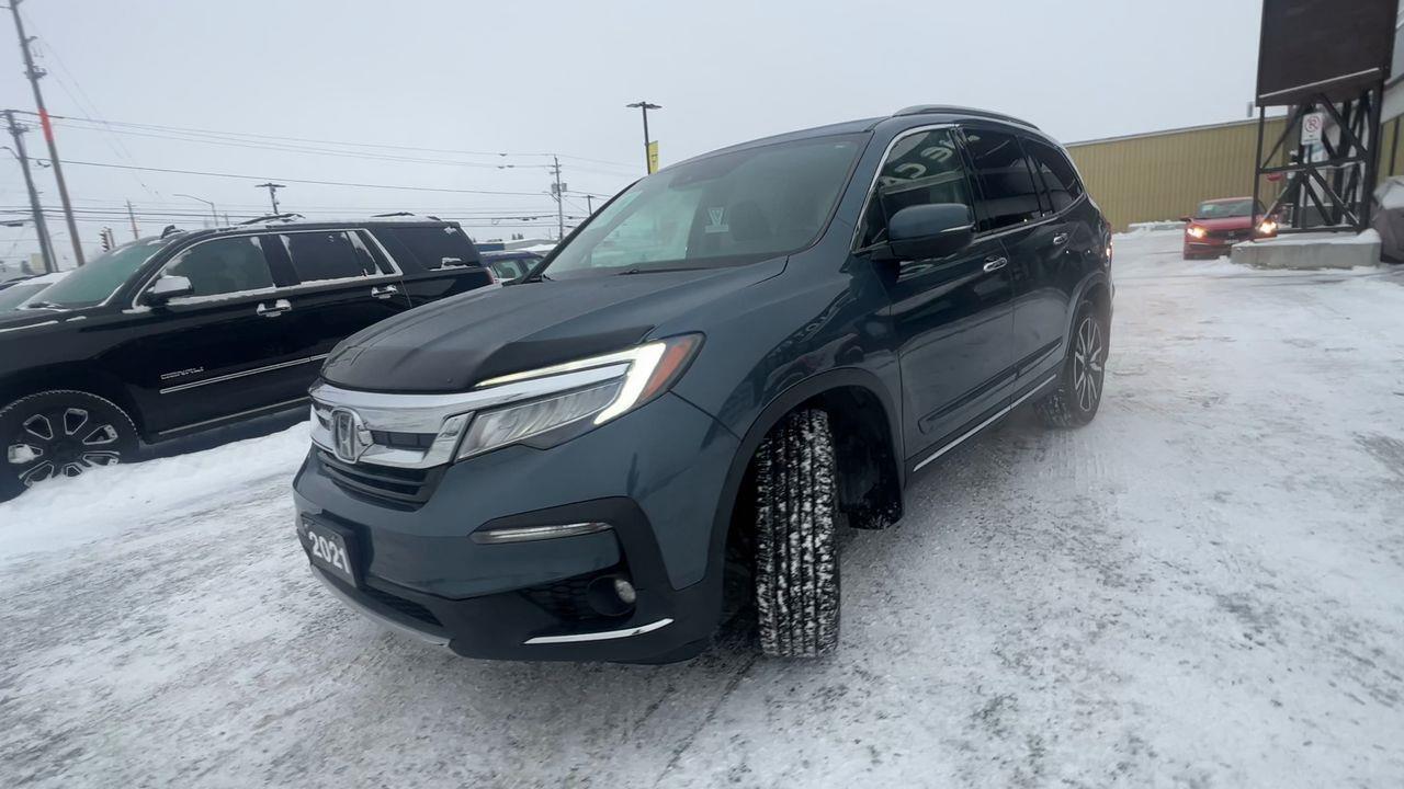 2021 Honda Pilot Touring 7P AWD, DVD PLAYER, 6 PASSENGER, MOONROOF, HEATED LEATHER SEATS, NAV, BACK UP CAM!! Photo