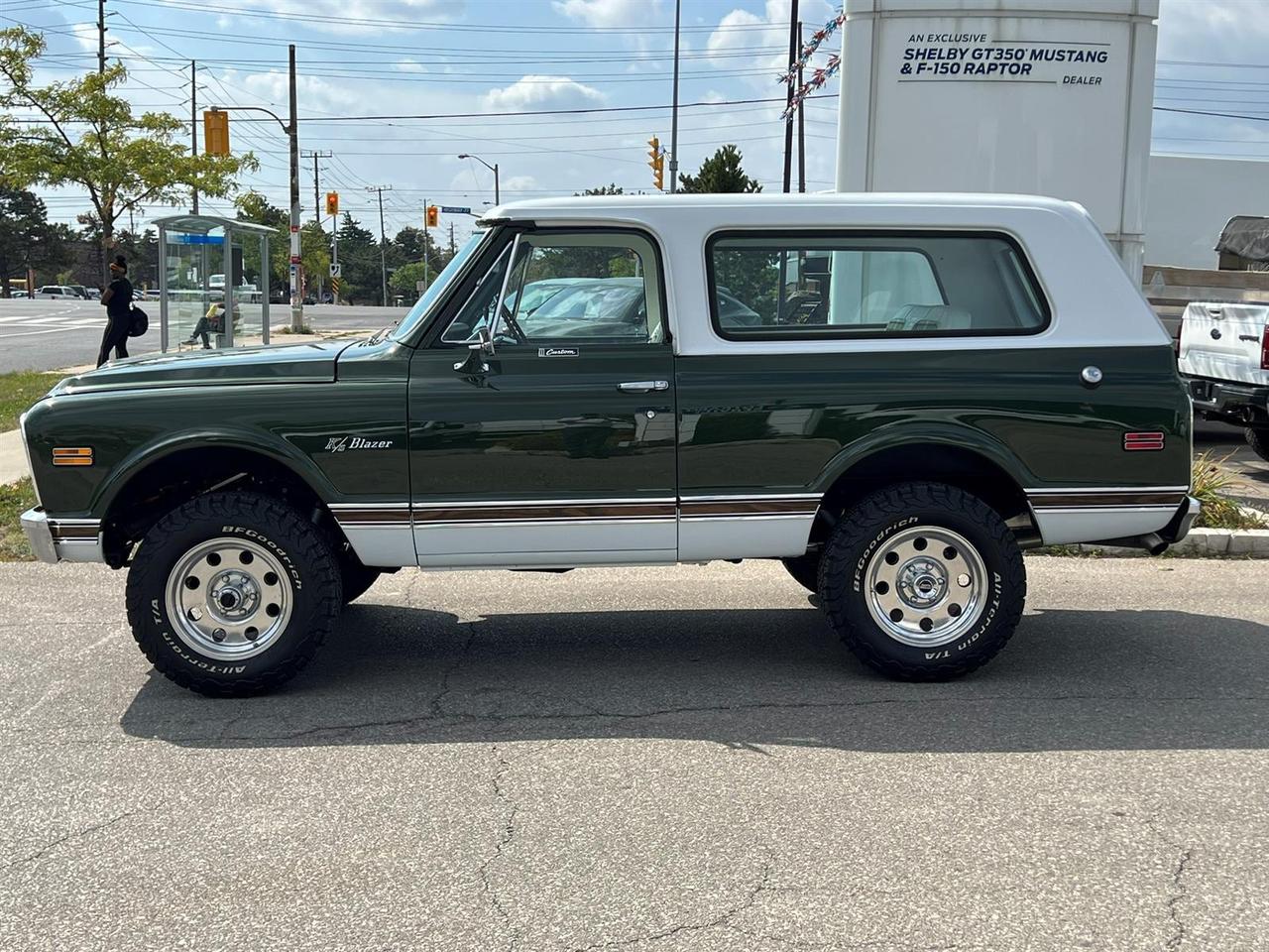 1971 GMC Jimmy Custom Sport Photo3