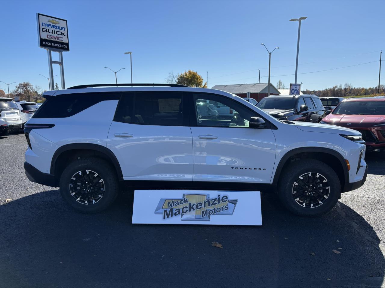 2026 Chevrolet Traverse 2026 Chevrolet Traverse Z71 AWD Photo