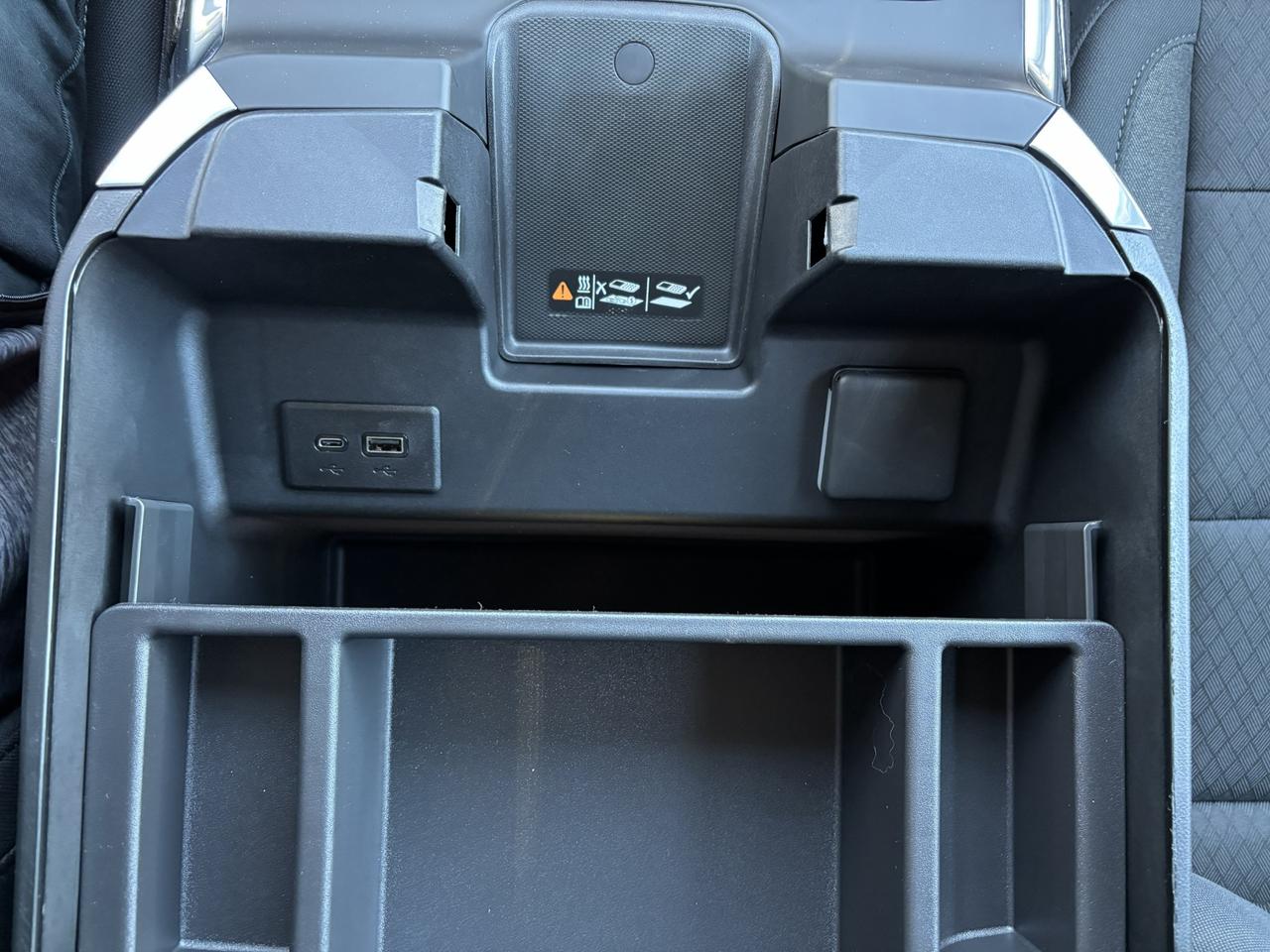 2026 Chevrolet Silverado 1500 2026 Chevrolet Silverado RST Crew Cab 4WD Photo