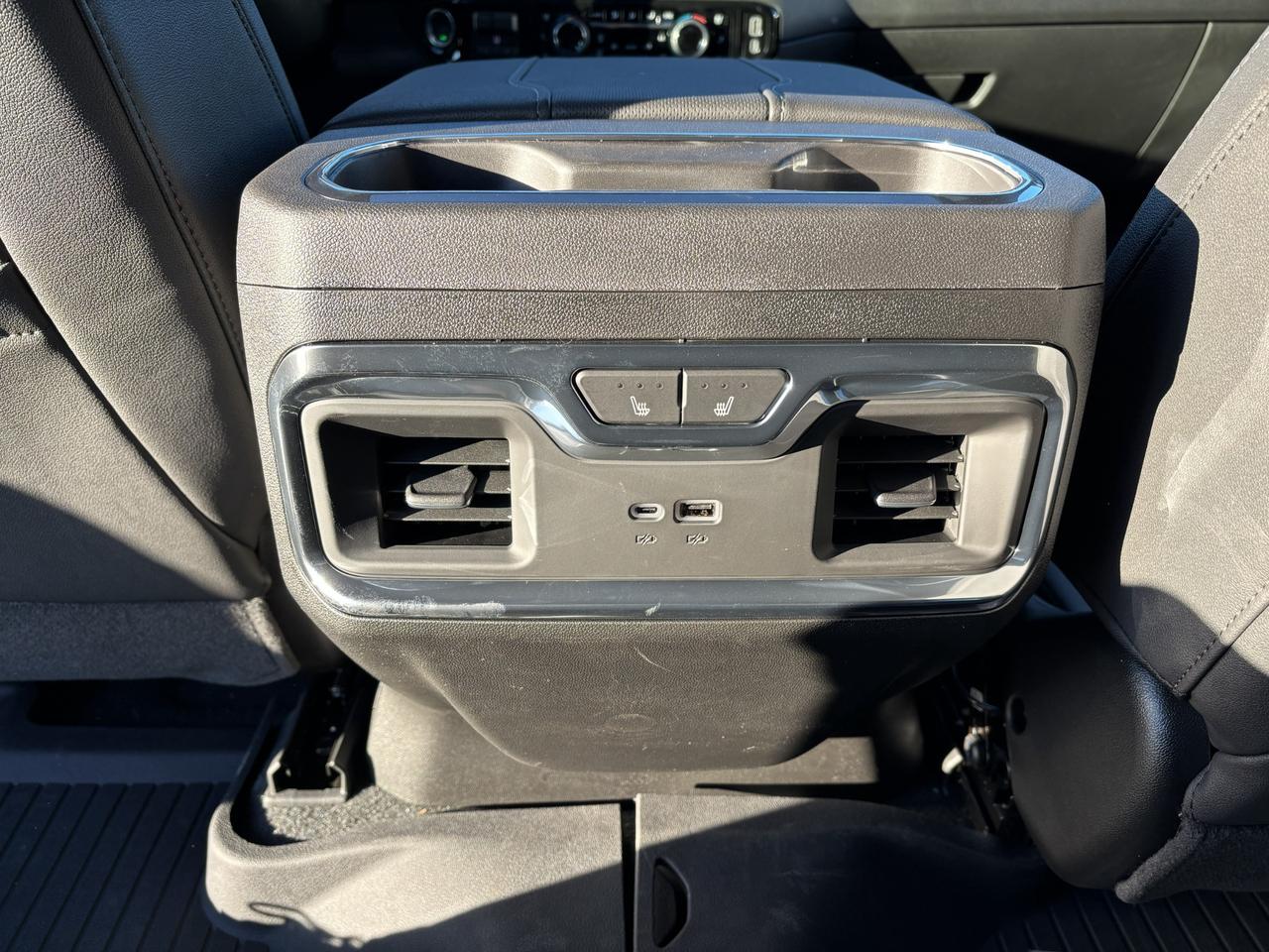 2026 Chevrolet Silverado 2500 HD 2026Chevrolet Silverado 2500HD LTZ Trail Boss Photo