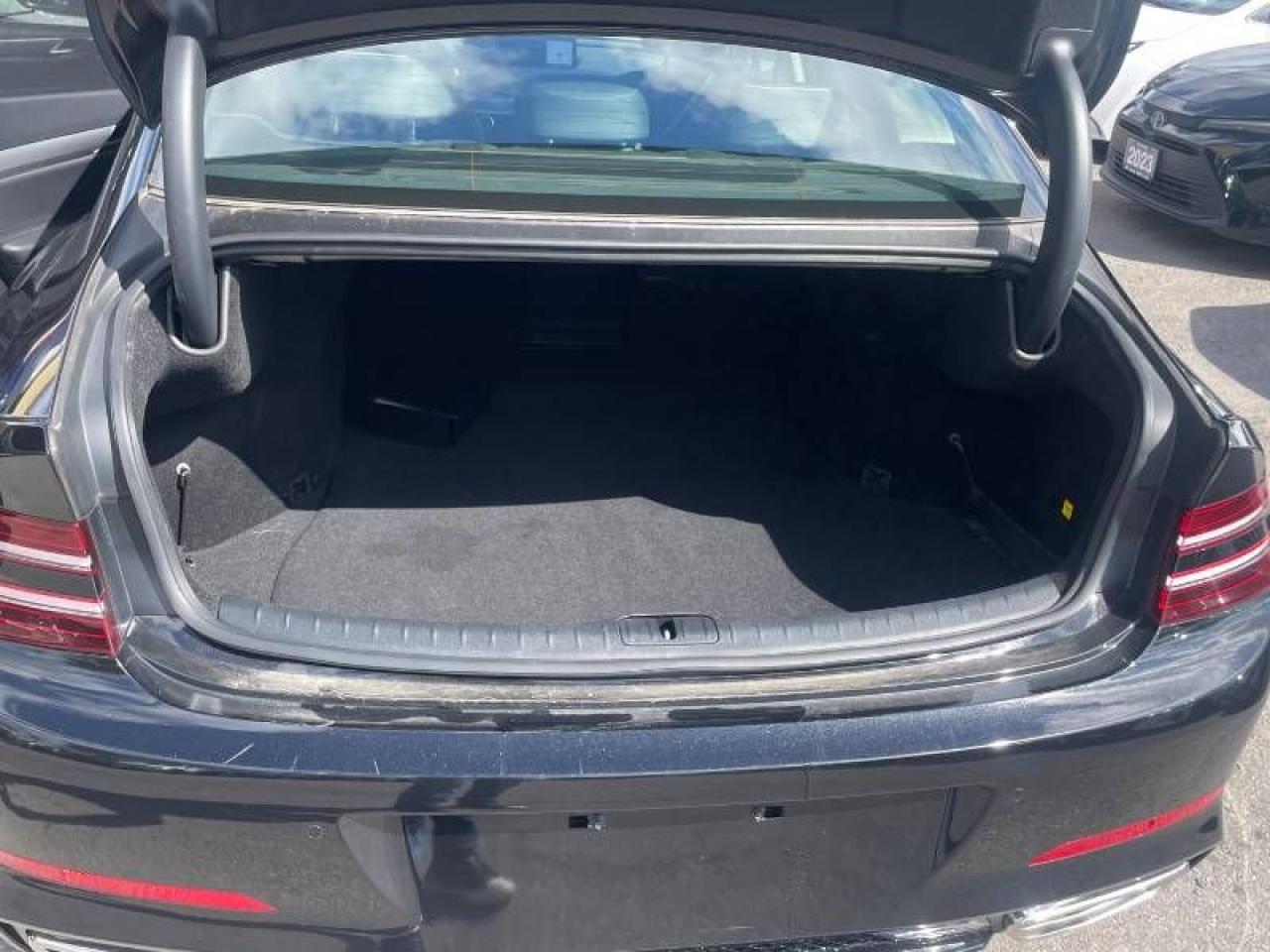 2024 Genesis G80 2.5T Advanced - Photo #11