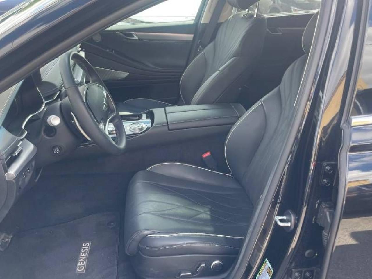 2024 Genesis G80 2.5T Advanced - Photo #14