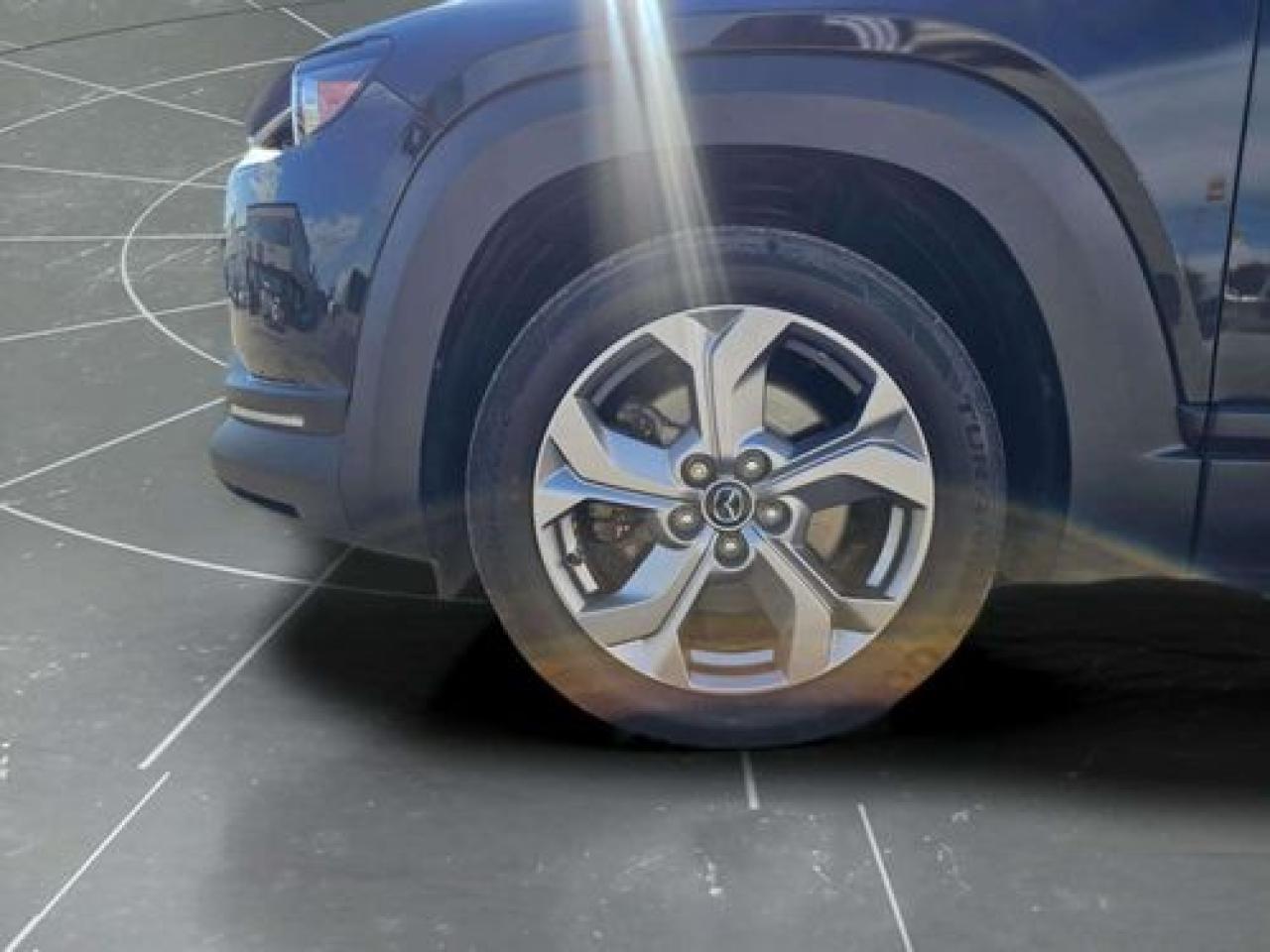 2022 Mazda MX-3 0 Premium Photo2