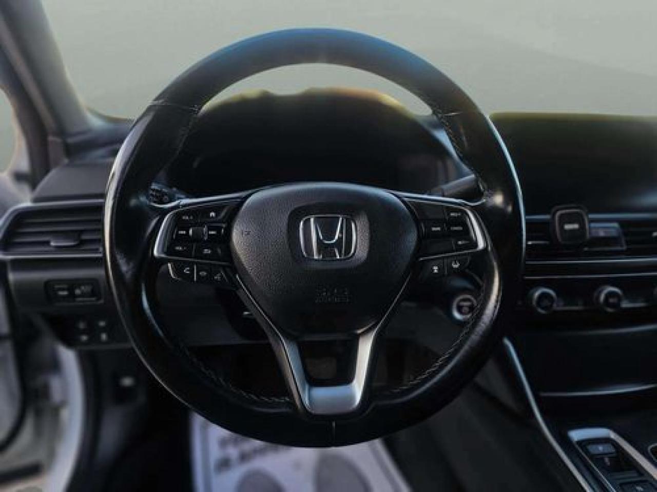 2019 Honda Accord base - Photo #12