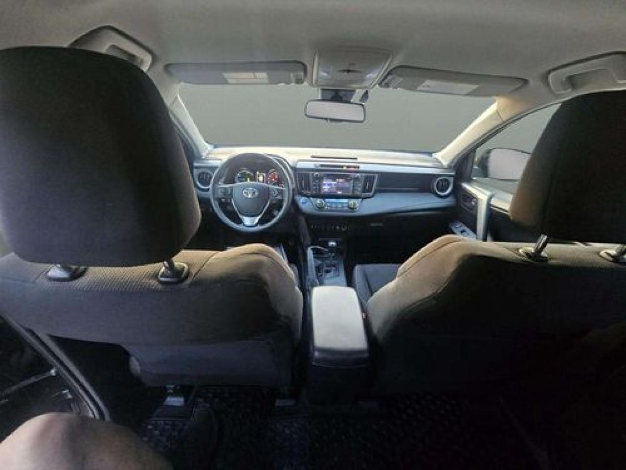 2017 Toyota RAV4 XLE - Photo #20