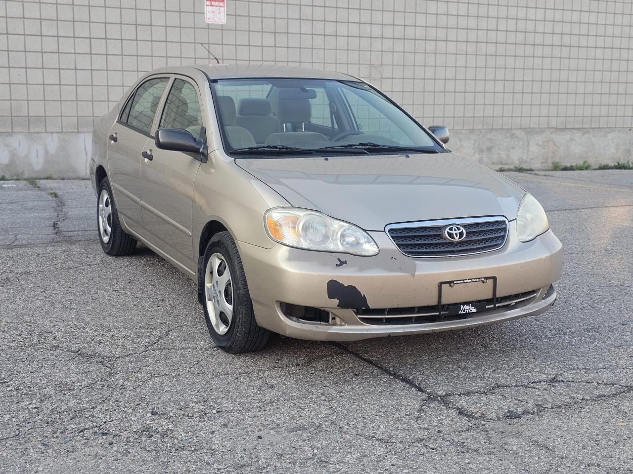 2005 Toyota Corolla CE Photo2