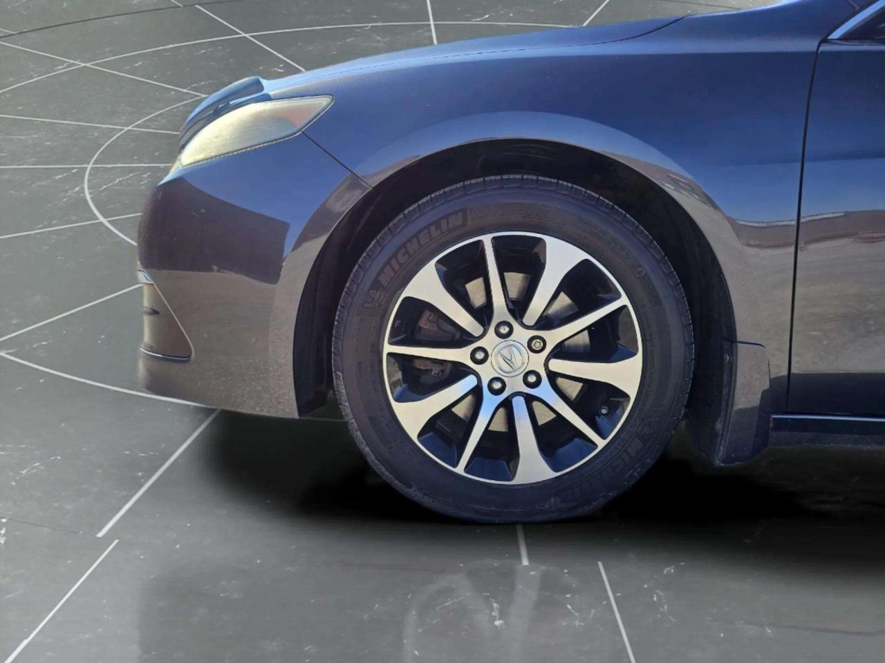 2015 Acura TLX DCT - Photo #9