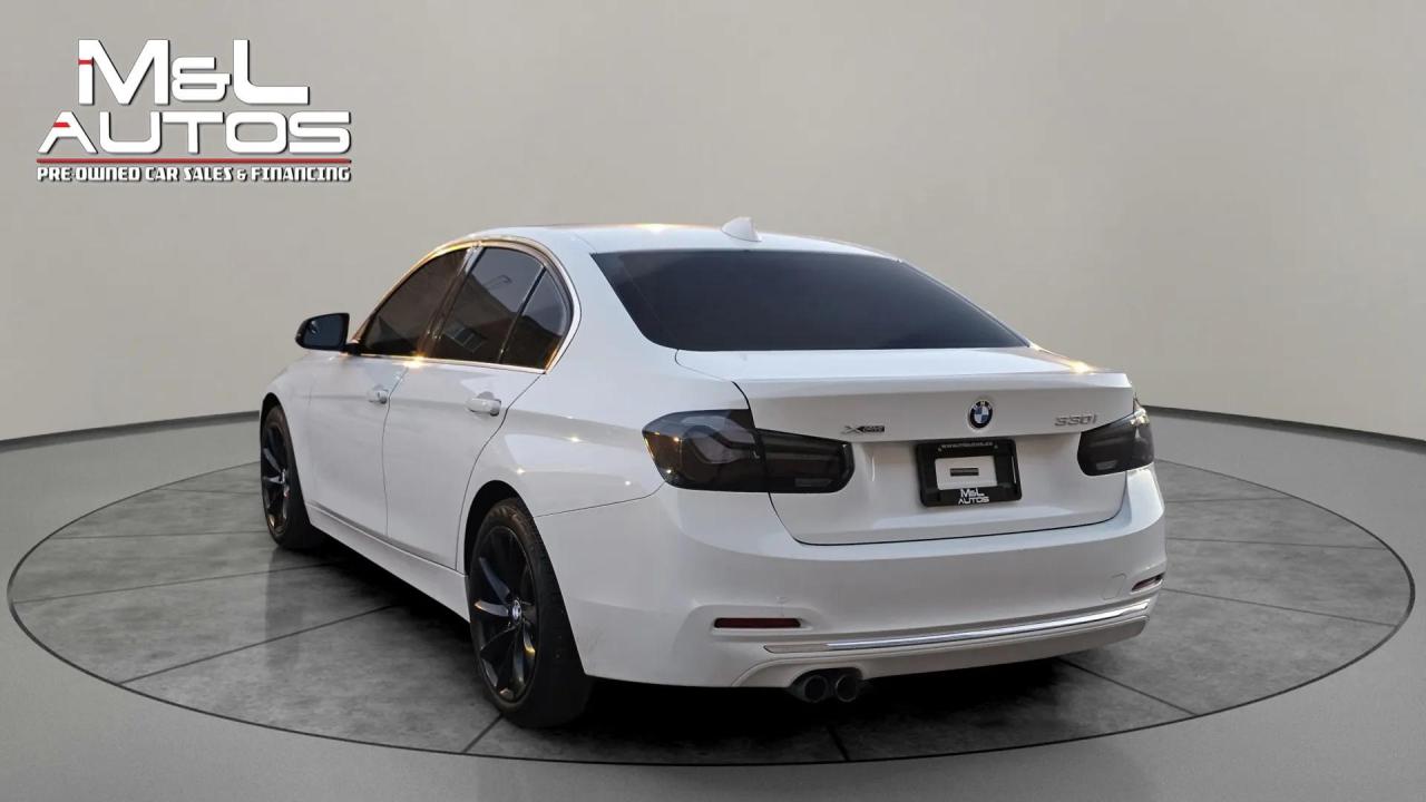 2017 BMW 3 Series 330i xDrive - Photo #7