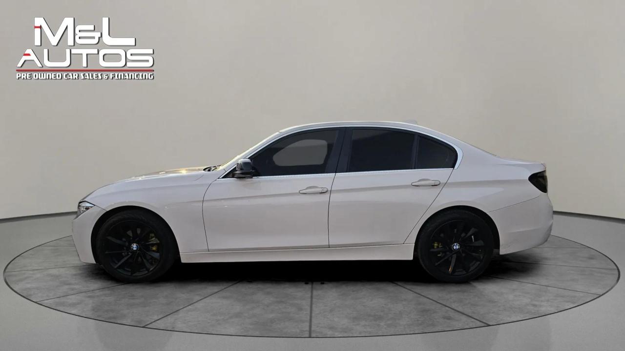 2017 BMW 3 Series 330i xDrive - Photo #8