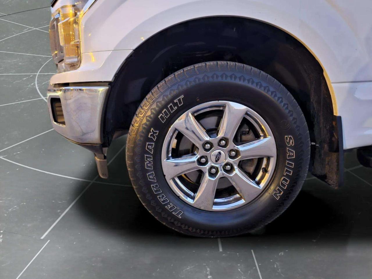 2018 Ford F-150 XLT - Photo #9