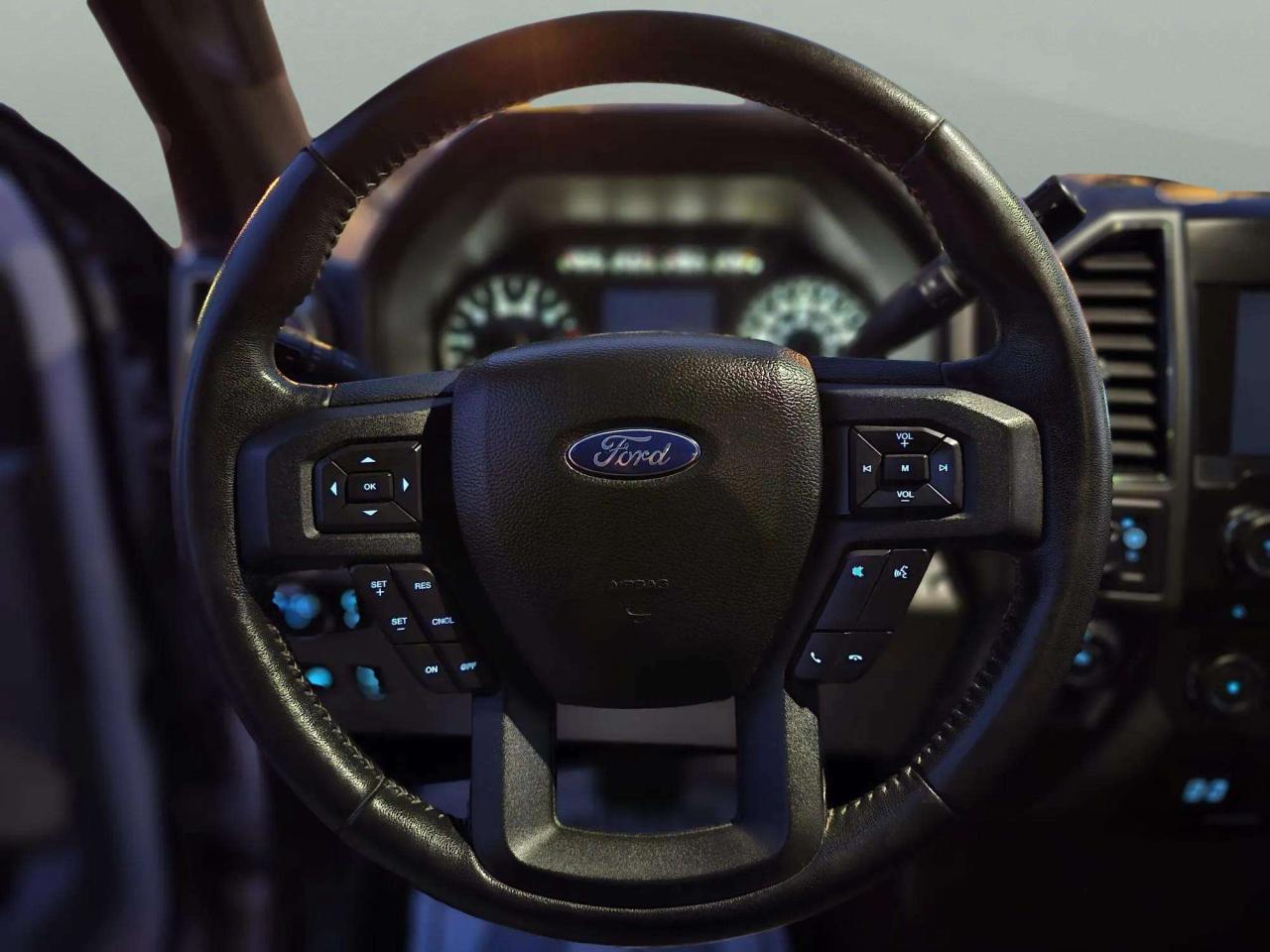 2018 Ford F-150 XLT - Photo #11