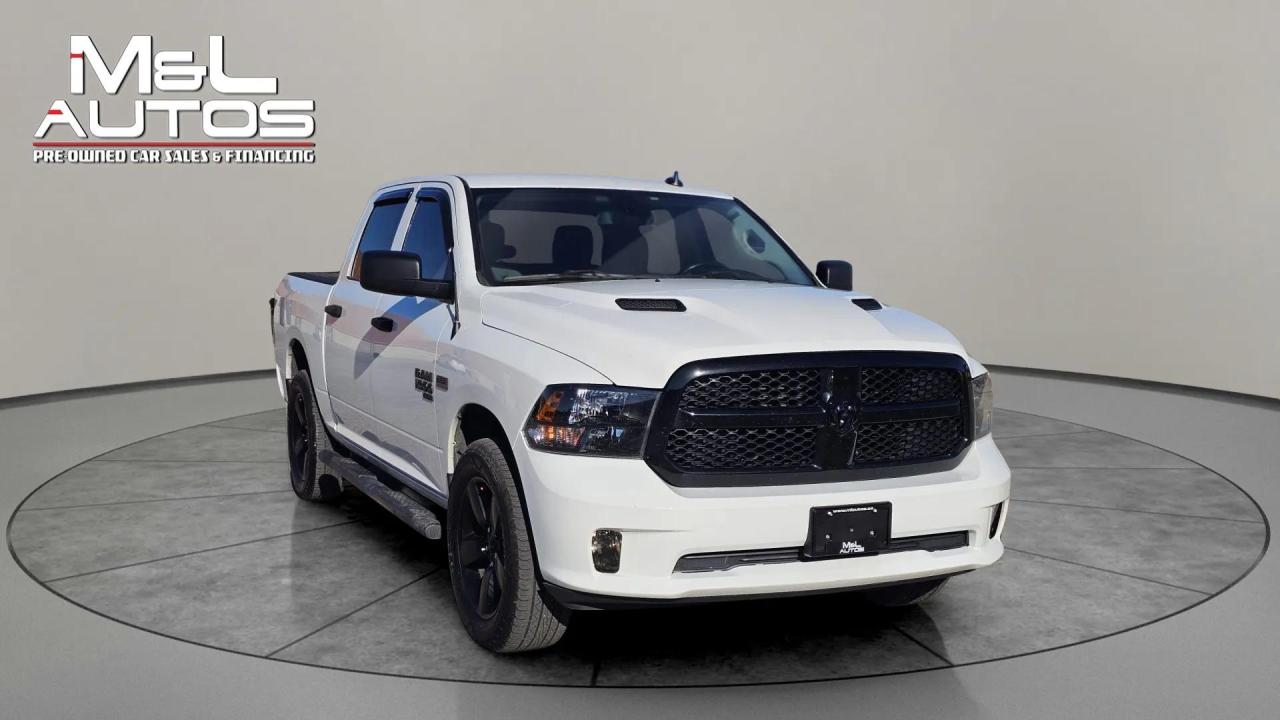 2021 RAM 1500 Crew Cab Express Photo2