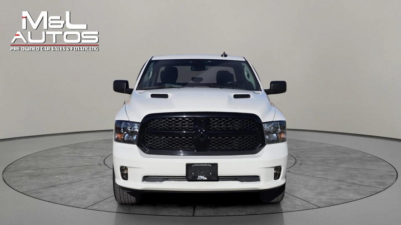 2021 RAM 1500 Crew Cab Express - Photo #2