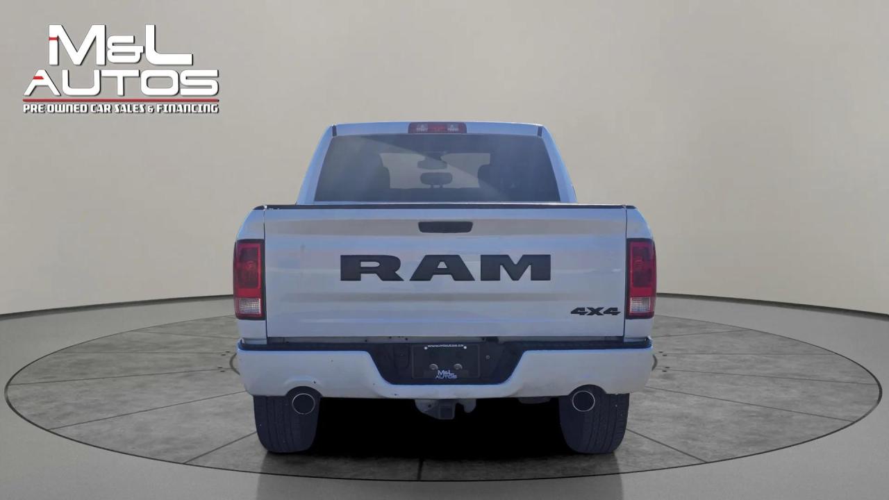 2021 RAM 1500 Crew Cab Express - Photo #6