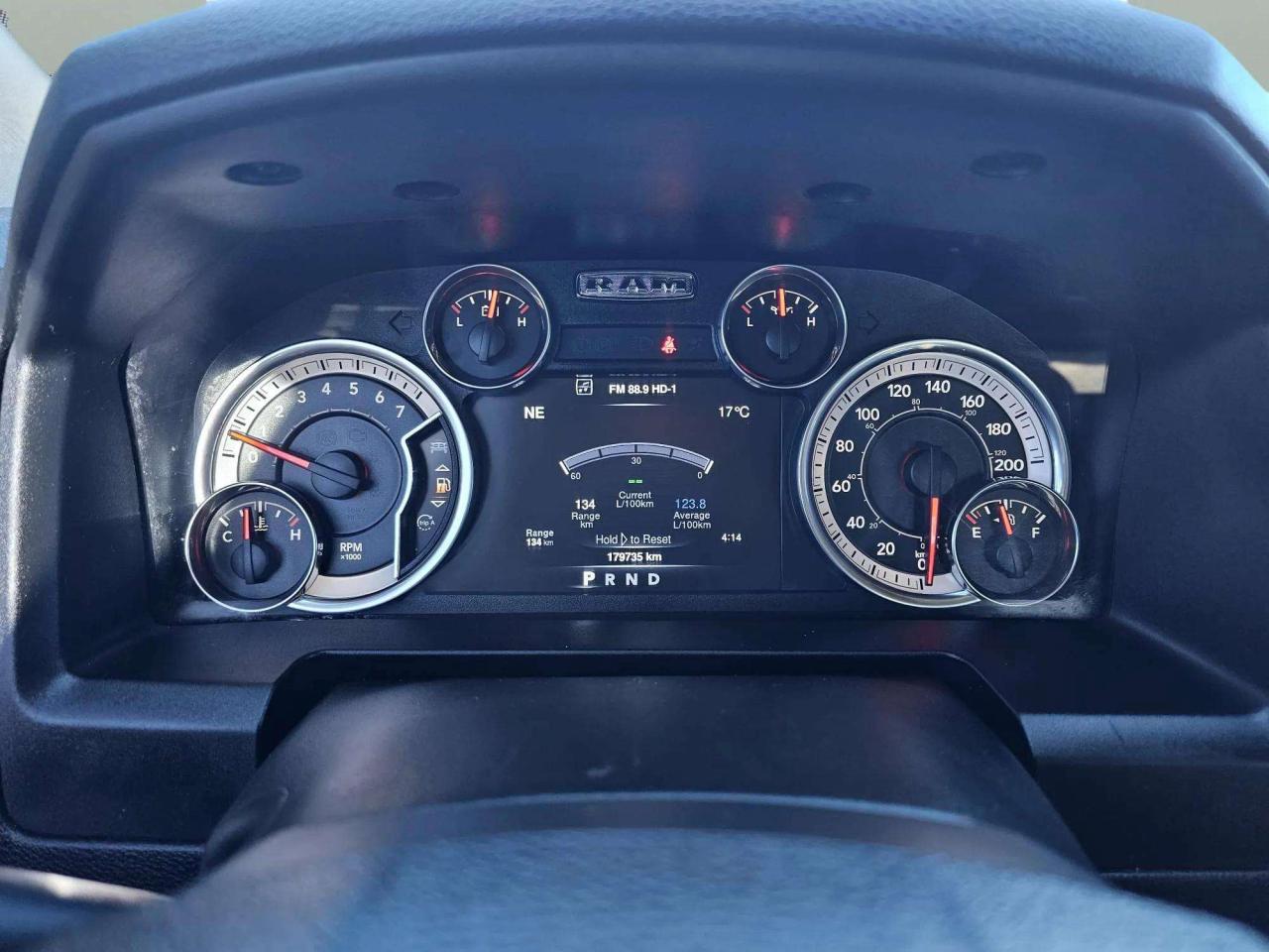 2021 RAM 1500 Crew Cab Express - Photo #13