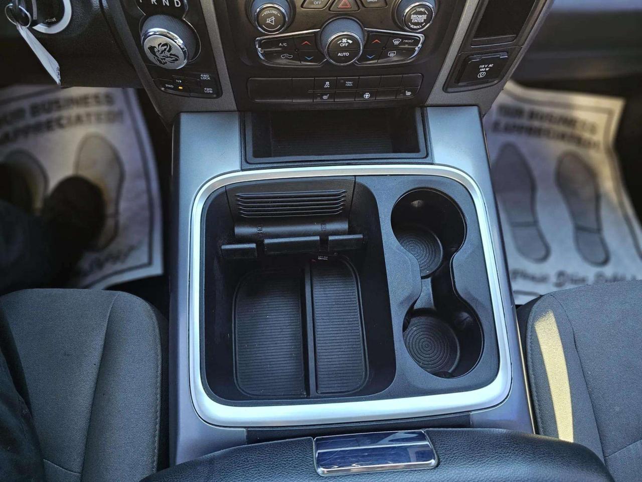 2021 RAM 1500 Crew Cab Express - Photo #17