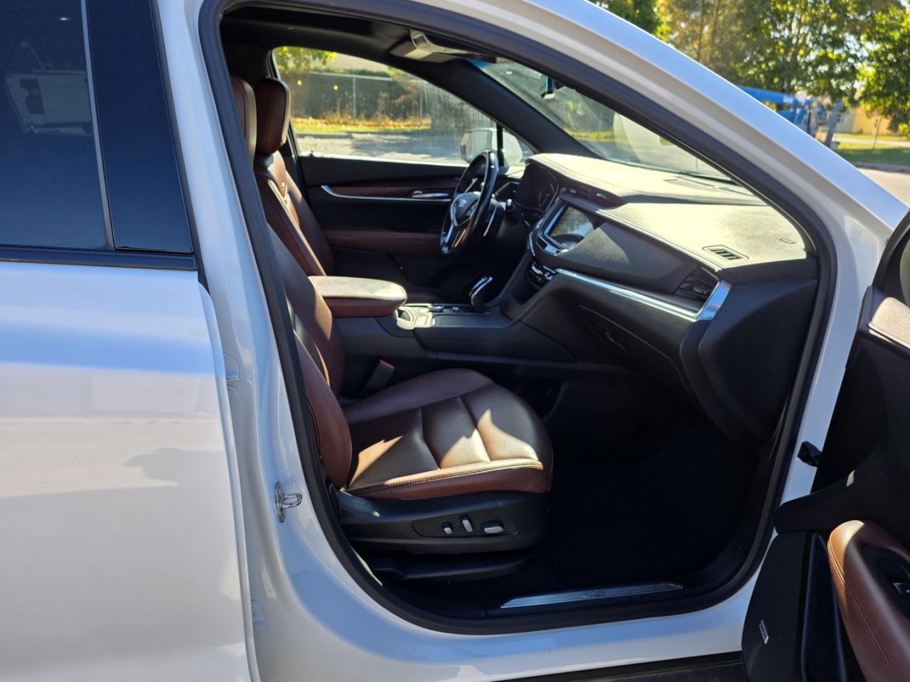 2021 Cadillac XT5 Sport AWD - Photo #22