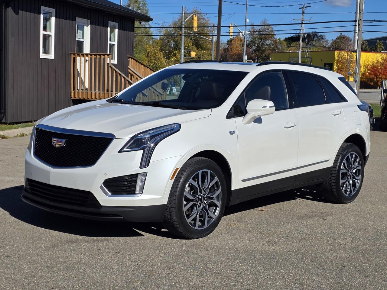 2021 Cadillac XT5 Sport AWD , Remote Start, Leather, Heated/Power Front Seats Photo