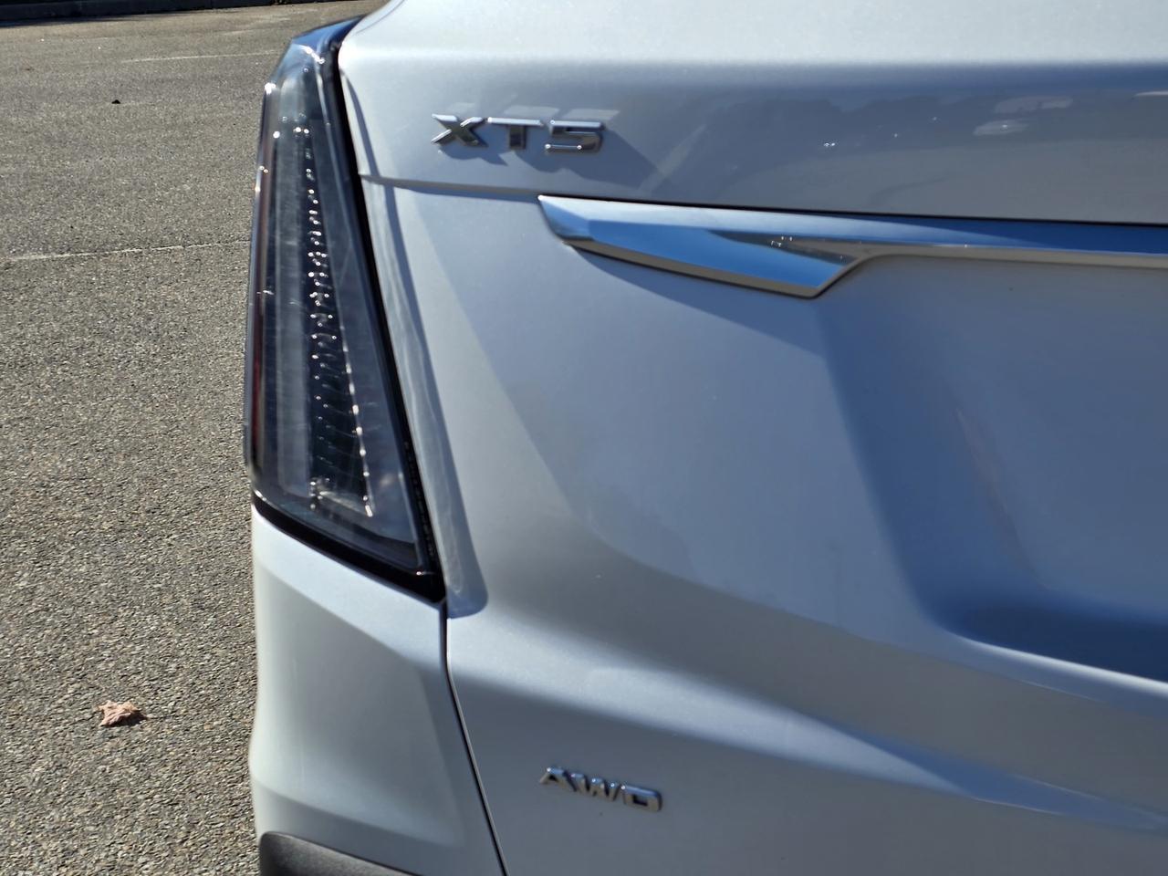 2021 Cadillac XT5 Sport AWD , Remote Start, Leather, Heated/Power Front Seats Photo