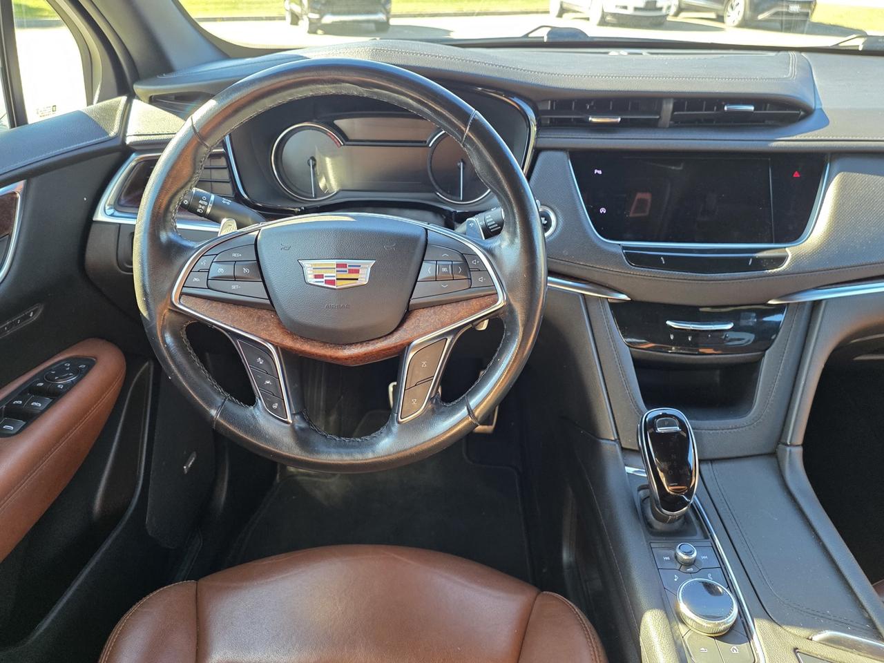 2021 Cadillac XT5 Sport AWD , Remote Start, Leather, Heated/Power Front Seats Photo