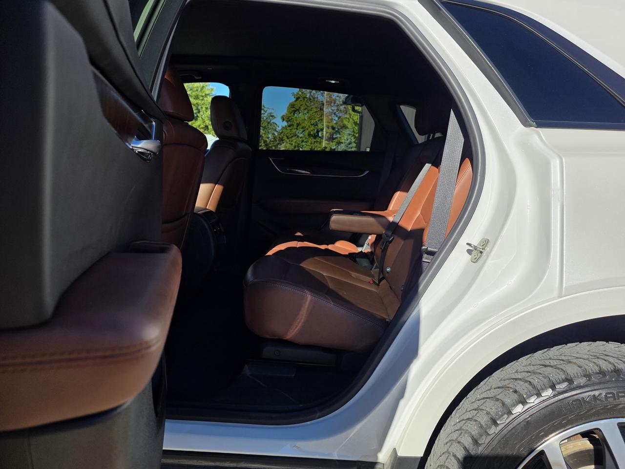 2021 Cadillac XT5 Sport AWD , Remote Start, Leather, Heated/Power Front Seats Photo