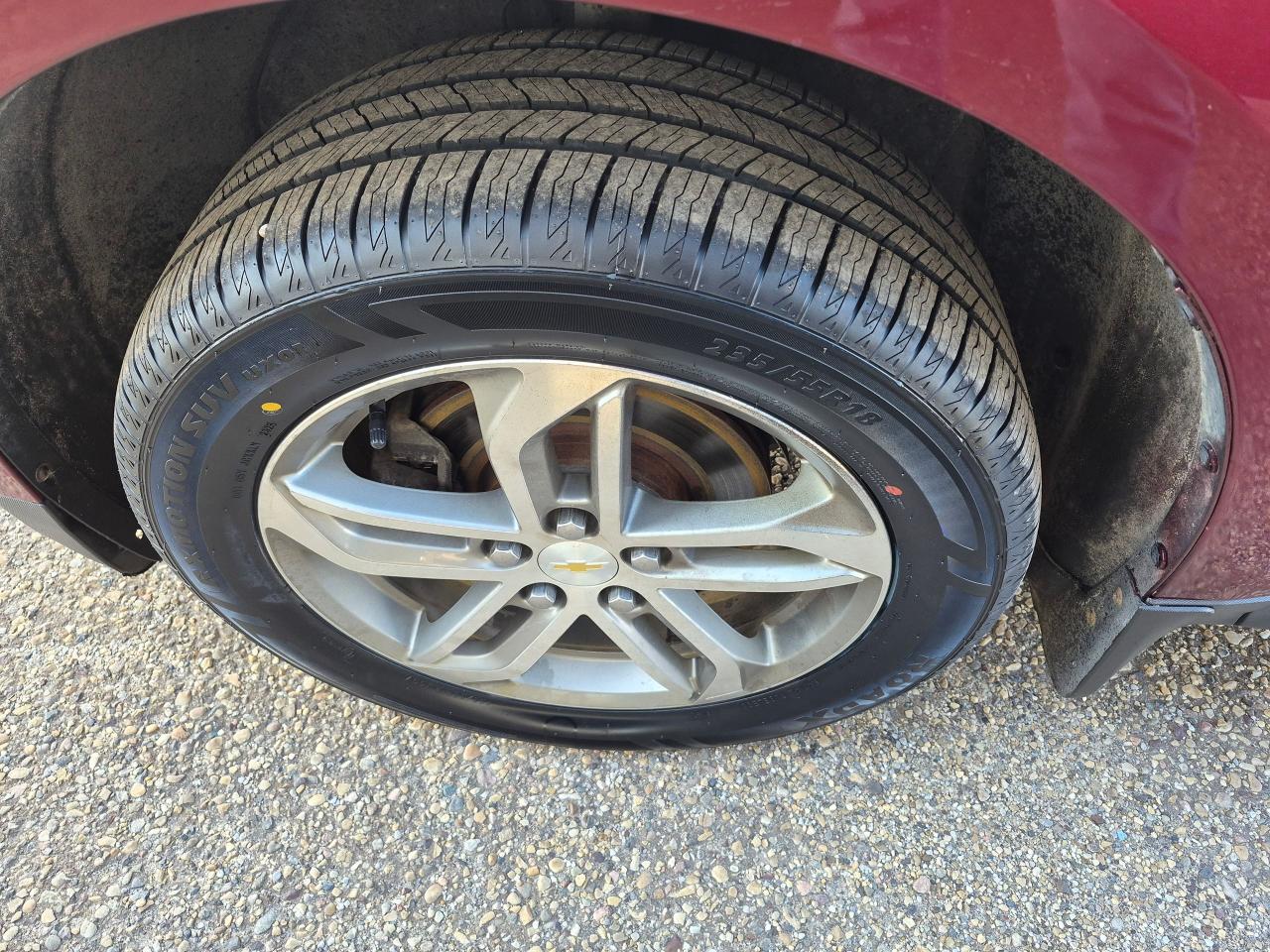 2016 Chevrolet Equinox LTZ AWD, Leather, Nav, Sunroof, Remote, BU Cam - Photo #11