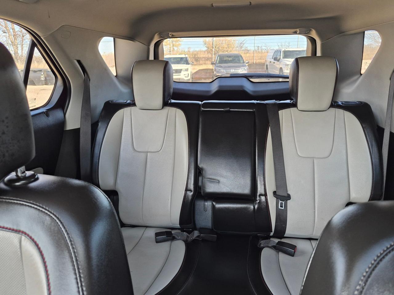 2016 Chevrolet Equinox LTZ AWD, Leather, Nav, Sunroof, Remote, BU Cam - Photo #13