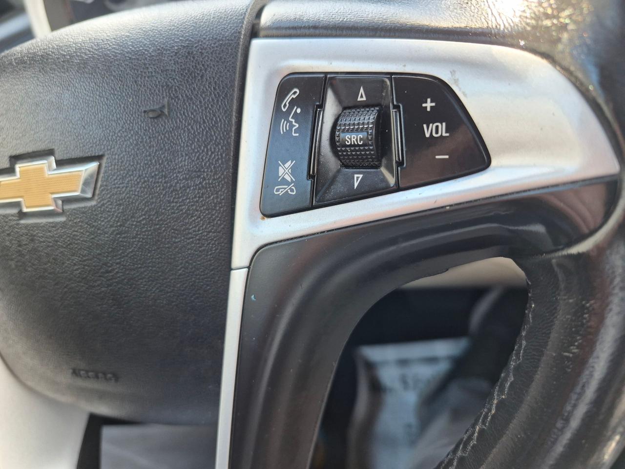 2016 Chevrolet Equinox LTZ AWD, Leather, Nav, Sunroof, Remote, BU Cam - Photo #15