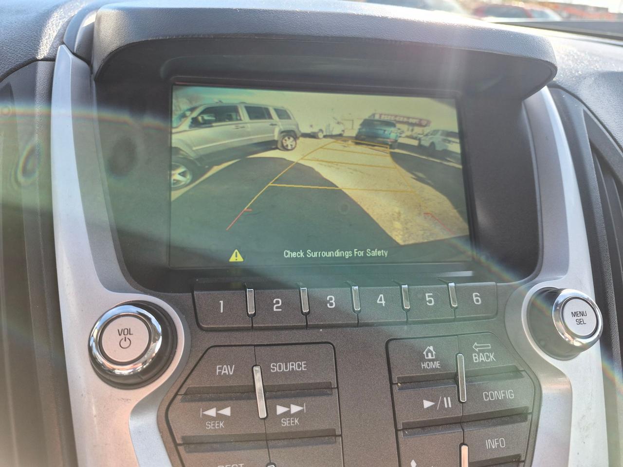 2016 Chevrolet Equinox LTZ AWD, Leather, Nav, Sunroof, Remote, BU Cam - Photo #19