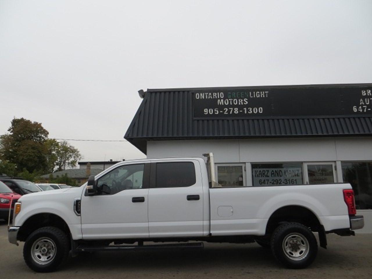 Used 2017 Ford SUPER DUTY F-350 SRW CERTIFIED, 4X4, SUPERCREW, 8FT BOX, SUPERDUTY for sale in Mississauga, ON