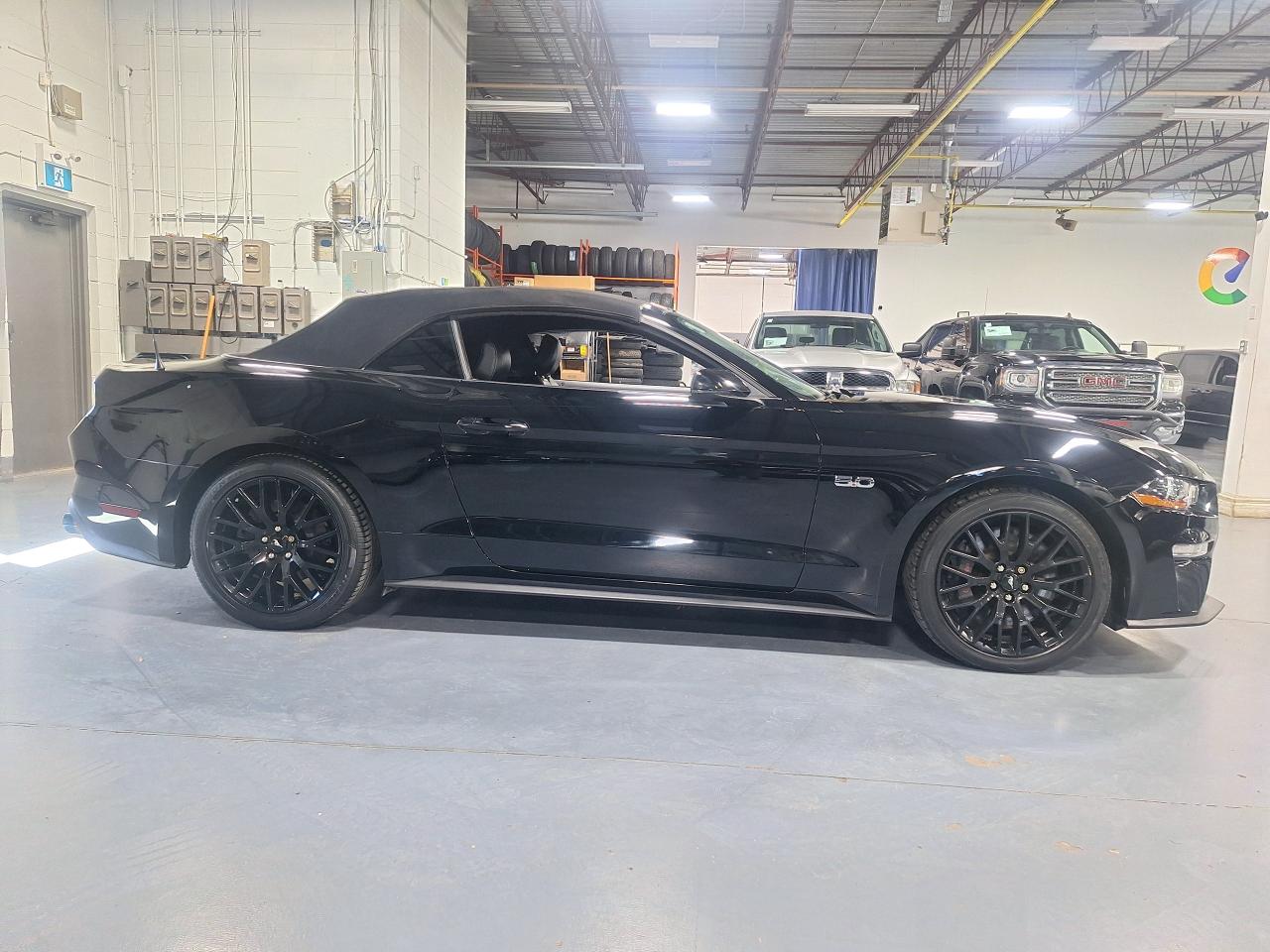 2019 Ford Mustang Convertible - Photo #6