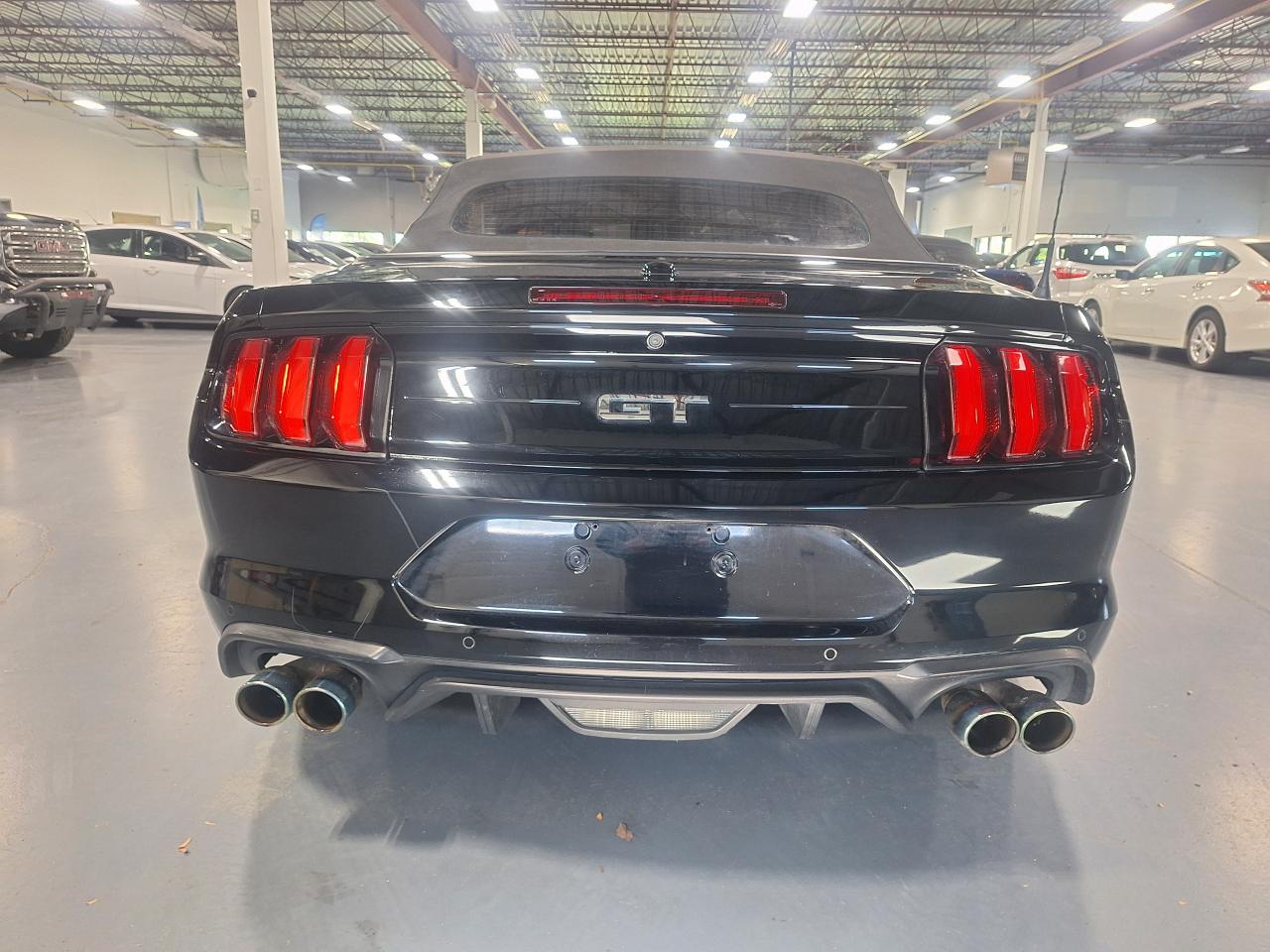 2019 Ford Mustang Convertible - Photo #4