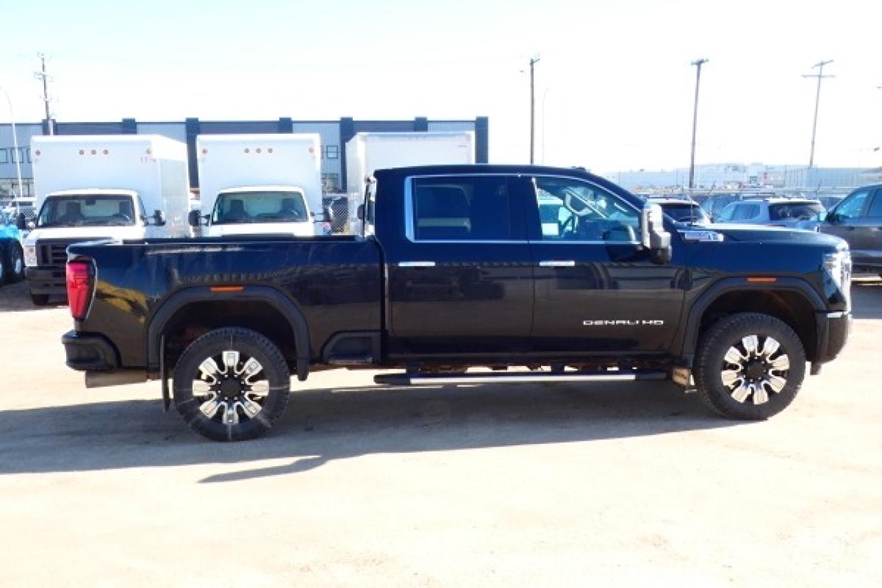 2024 GMC Sierra 2500 Denali HD DURA DSL w/H&C L, S/R, NAV, RVM+BUC, HUD - Photo #5