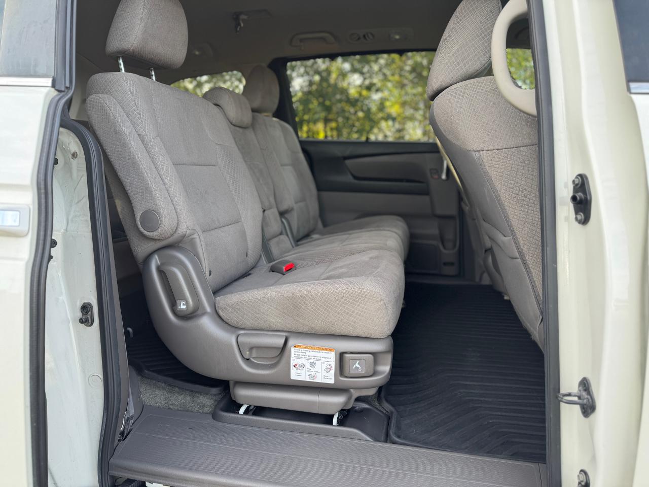 2017 Honda Odyssey EX 4dr FWD Clean Carfax | Safety Done | Pwr Doors - Photo #19