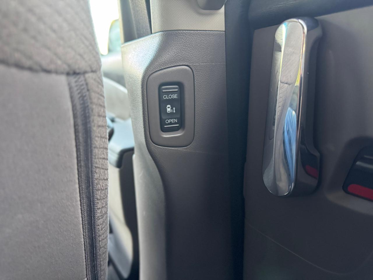 2017 Honda Odyssey EX 4dr FWD Clean Carfax | Safety Done | Pwr Doors - Photo #38