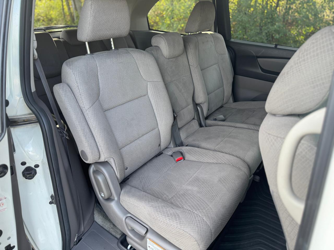 2017 Honda Odyssey EX 4dr FWD Clean Carfax | Safety Done | Pwr Doors - Photo #20