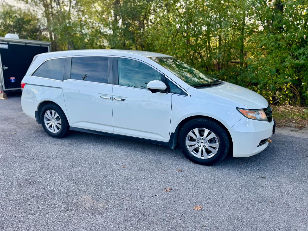 2017 Honda Odyssey EX 4dr FWD Clean Carfax | Safety Done | Pwr Doors - Photo #8