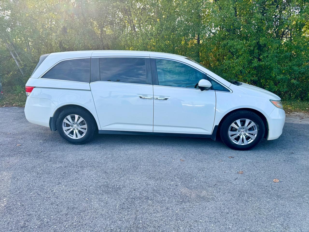 2017 Honda Odyssey EX 4dr FWD Clean Carfax | Safety Done | Pwr Doors - Photo #9