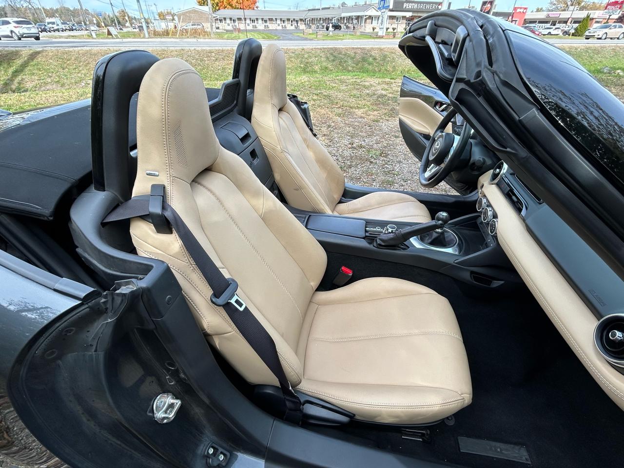 2017 Mazda Miata MX-5 GT Convertible Clean Carfax | Low Kms | Manual - Photo #24