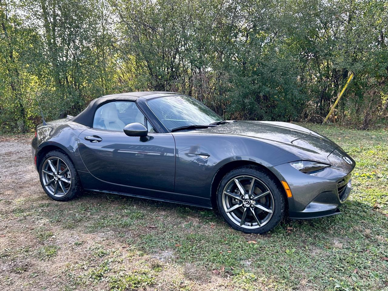 2017 Mazda Miata MX-5 GT Convertible Clean Carfax | Low Kms | Manual - Photo #30