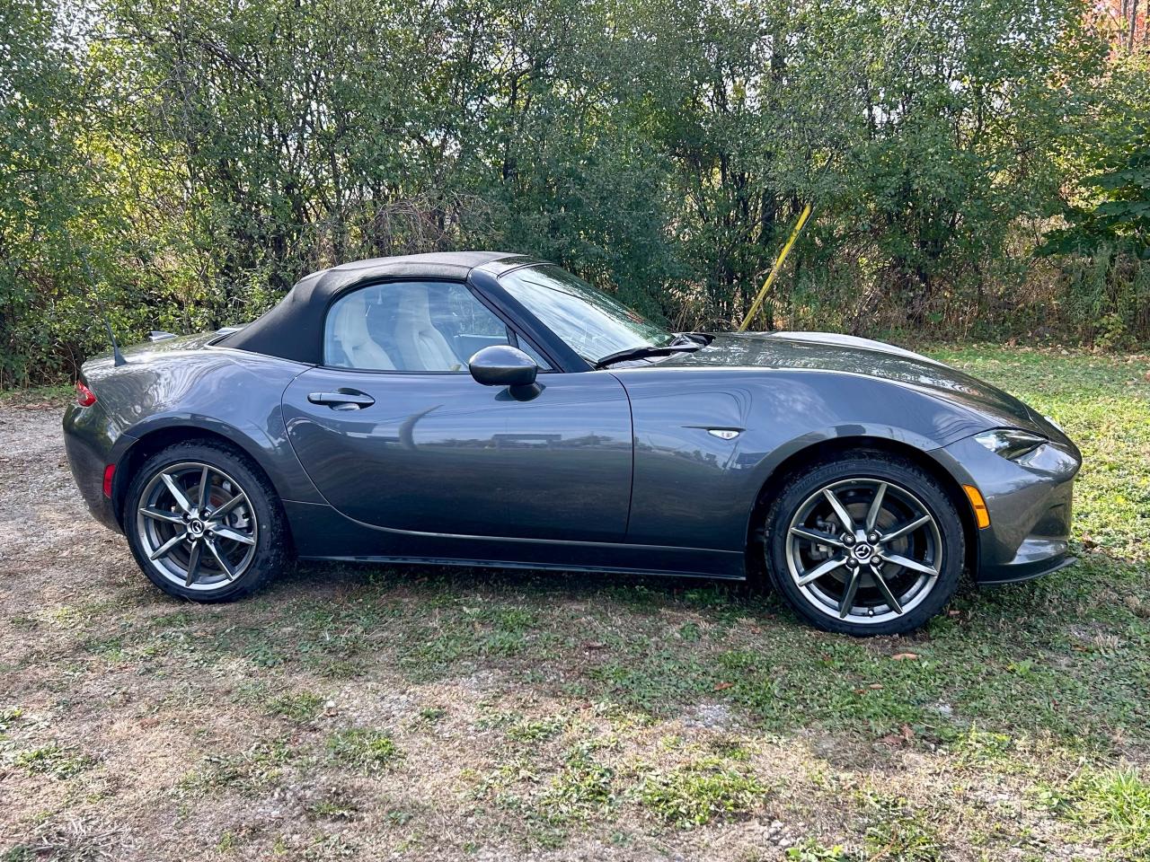 2017 Mazda Miata MX-5 GT Convertible Clean Carfax | Low Kms | Manual - Photo #31