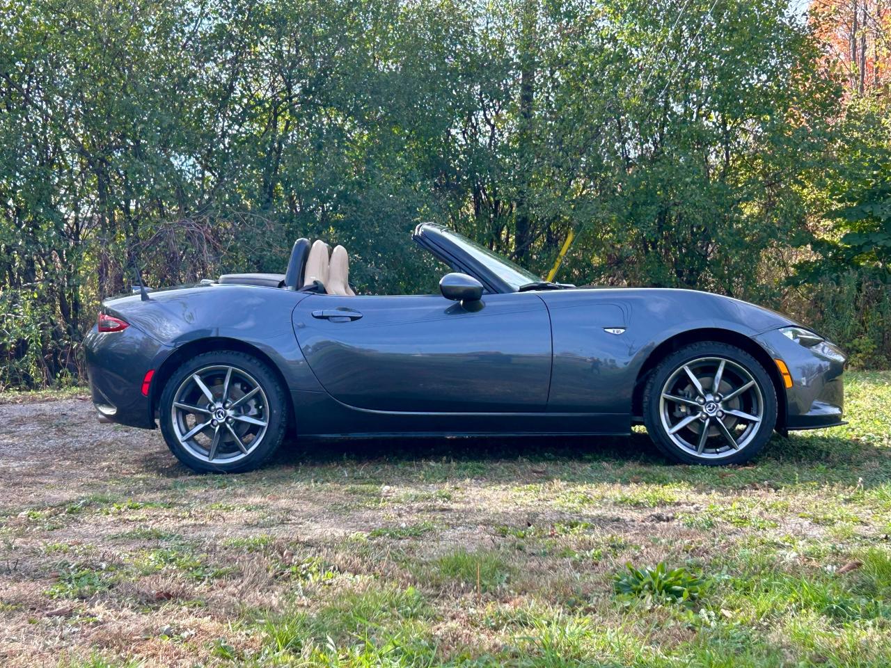 2017 Mazda Miata MX-5 GT Convertible Clean Carfax | Low Kms | Manual - Photo #42
