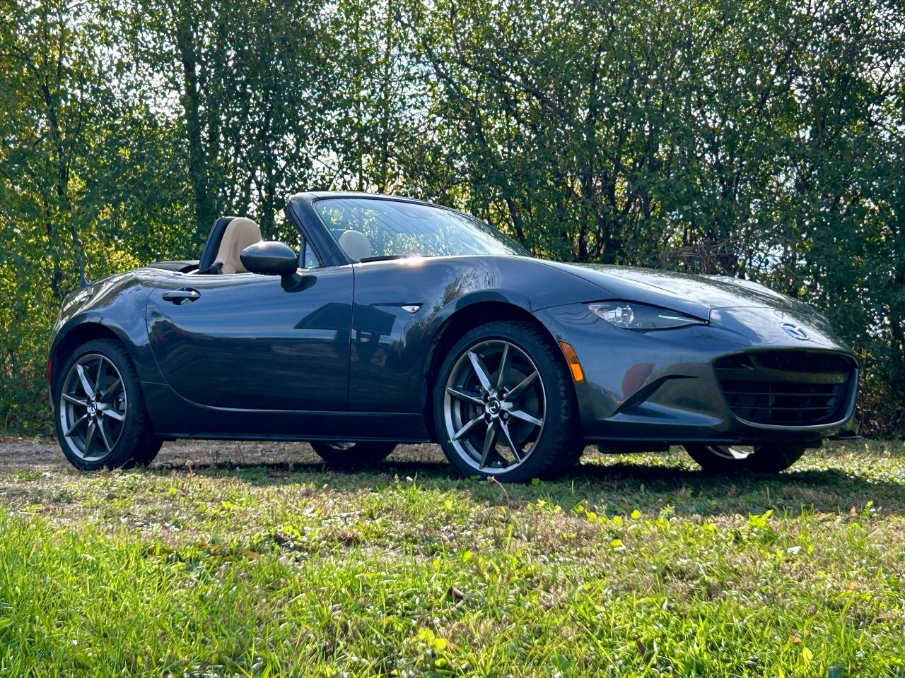 2017 Mazda Miata MX-5 GT Convertible Clean Carfax | Low Kms | Manual - Photo #40