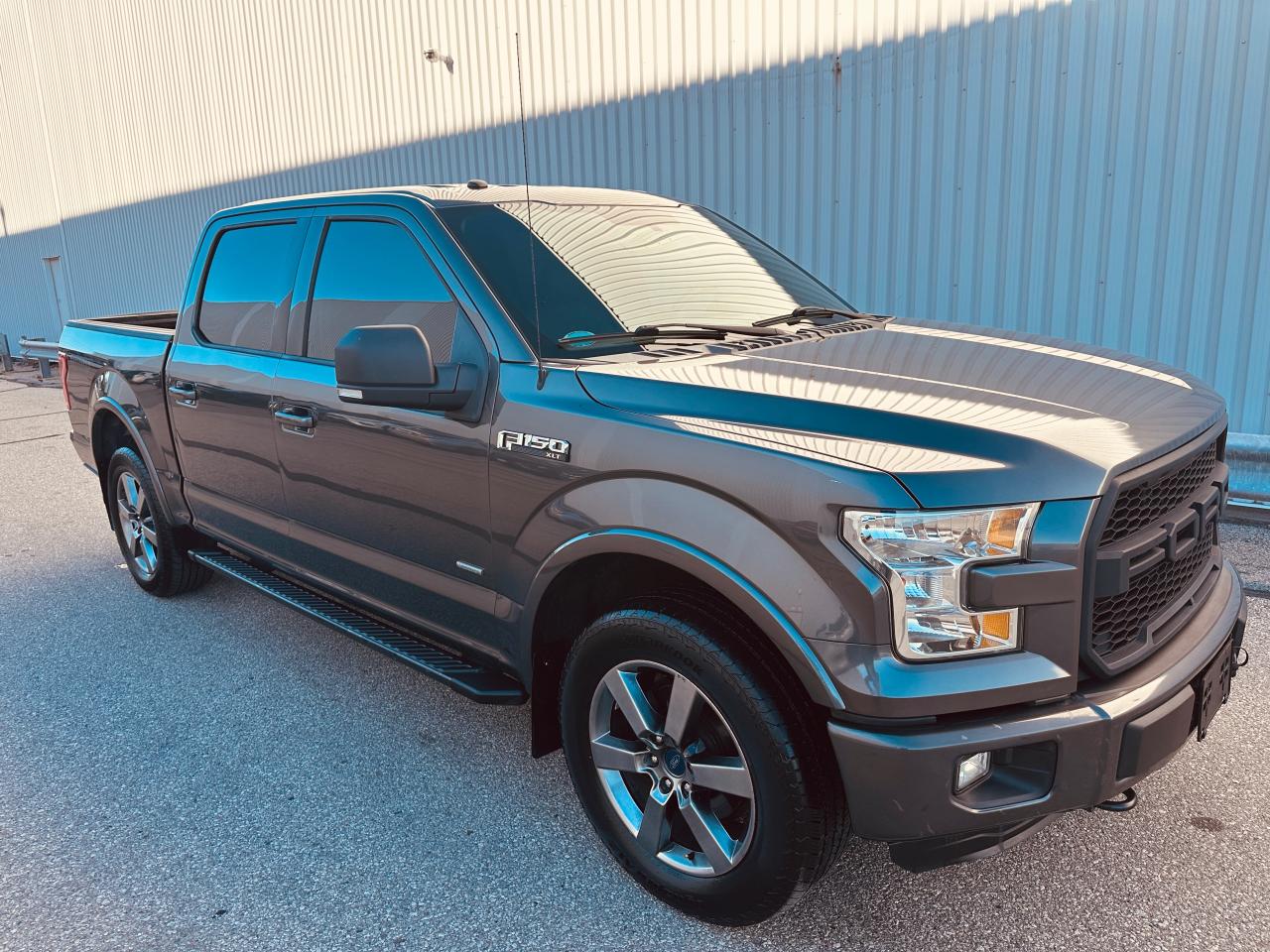 2016 Ford F-150 XLT SPORT SUPER CREW Photo3