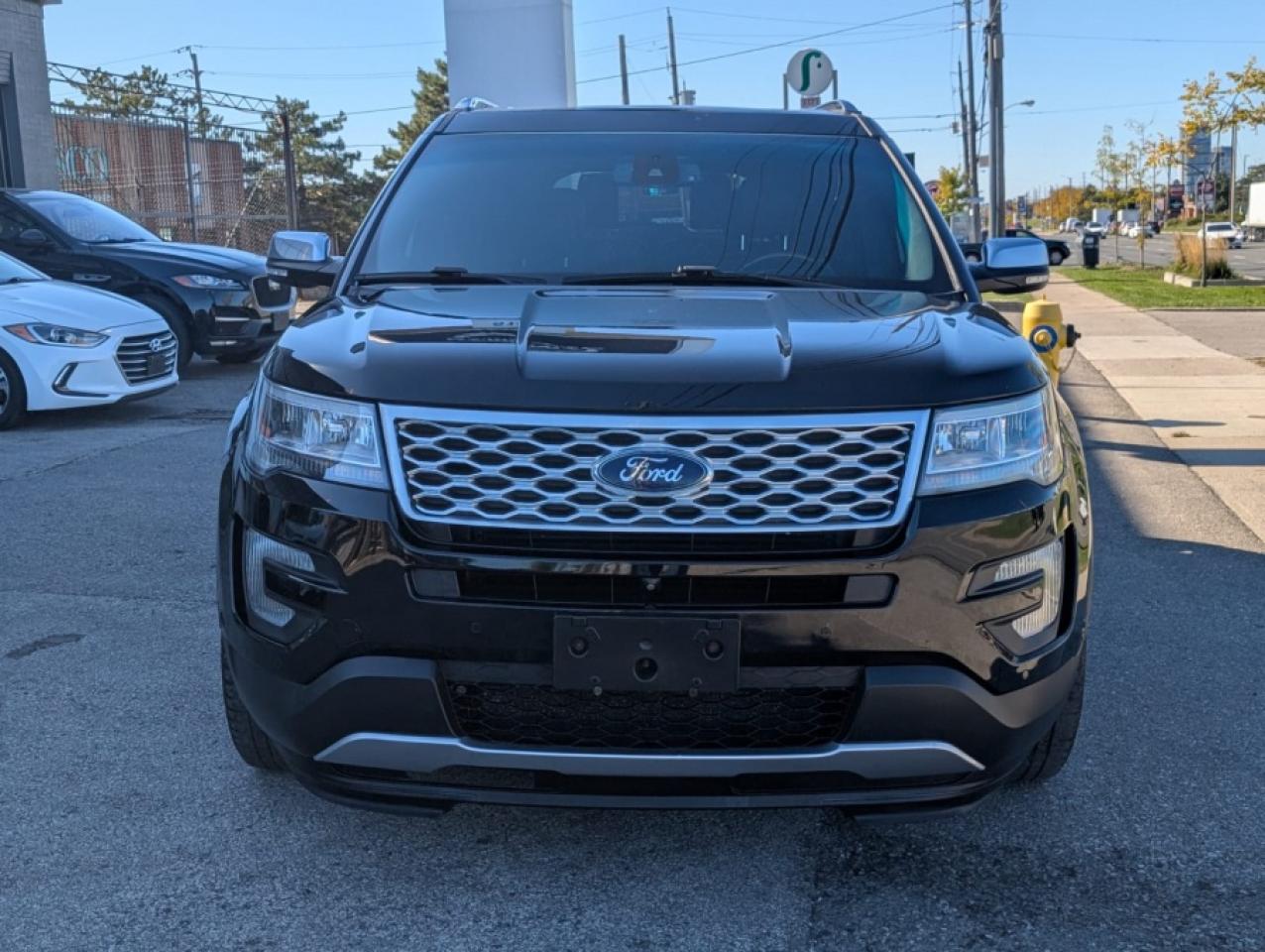 2017 Ford Explorer PLATINUM * NAVI * PANO ROOF * LANE DEPARTURE * BLI - Photo #2